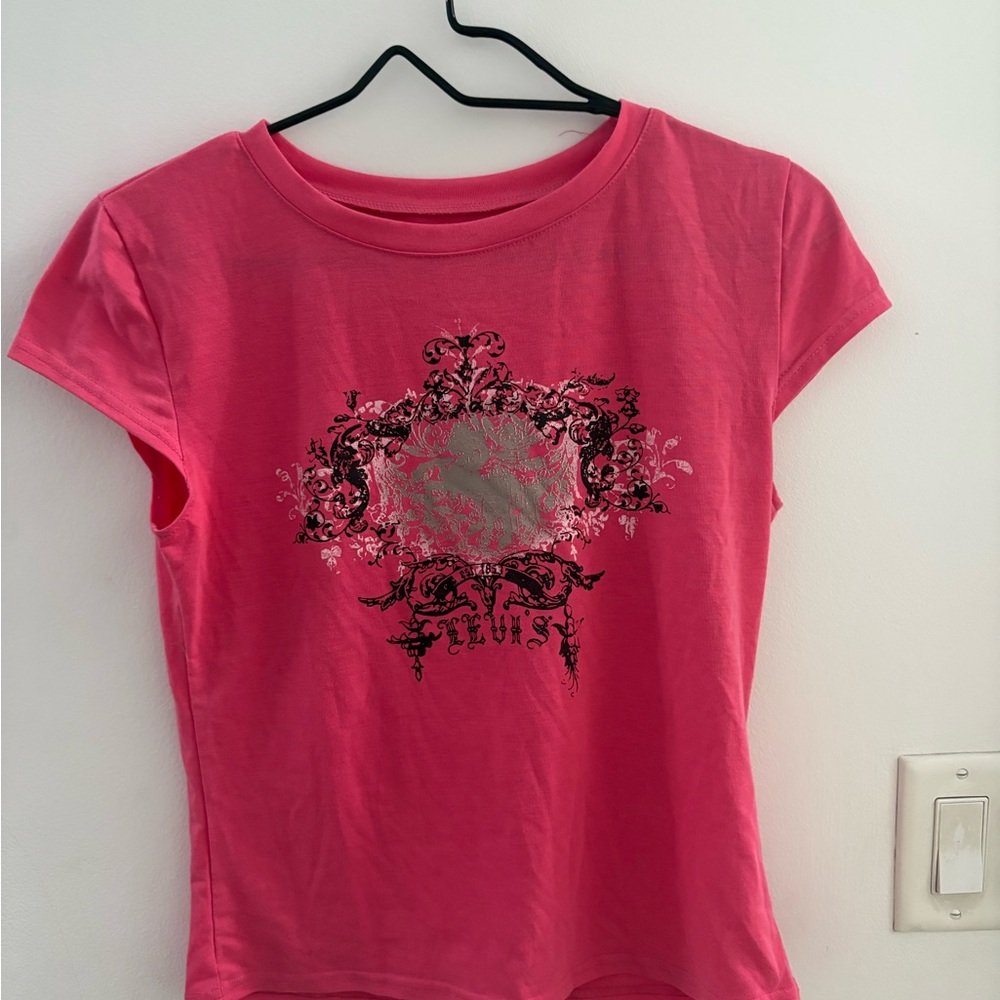 2000’s Pink Graphic Tee